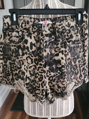 Leopard Print Distressed Women’s Denim Shorts - Brown/Black